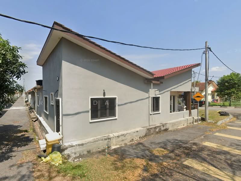 1-storey Terraced House for Sale in Banting (Selangor) - Rashidah Juremi - Exterior - PropertyGuru.com.my