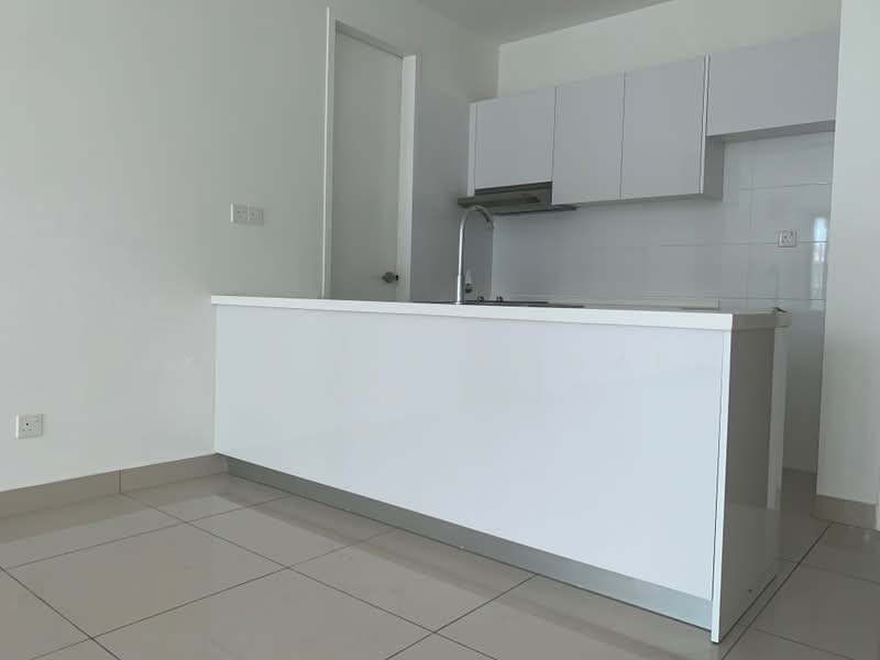 Service Residence for Sale at H2O Residences - Khairil Anwar Sirajudin - Kitchen - PropertyGuru.com.my