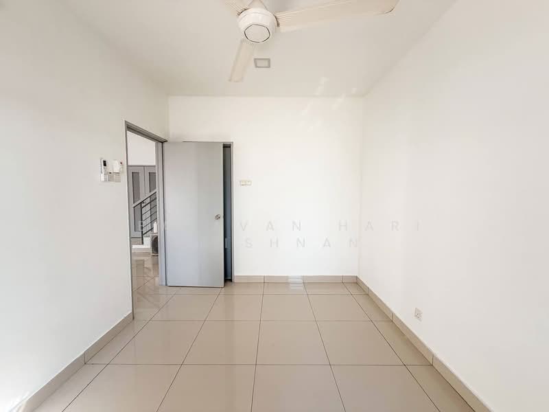 Semi-Detached House for Sale in Bandar Tasik Kesuma (Beranang) - Keasavan Hari Krishnan - PropertyGuru.com.my
