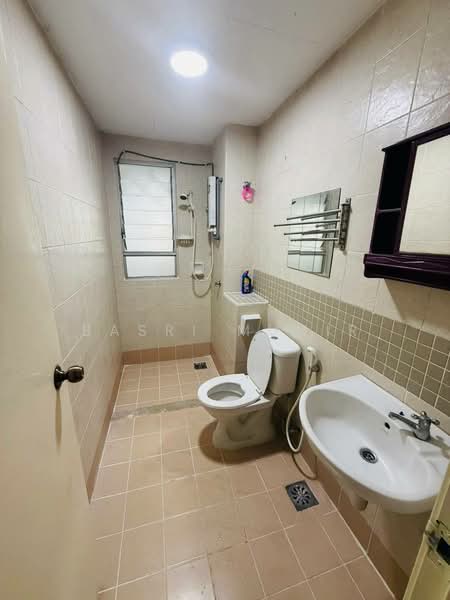 Condominium for Rent at Desa Putra - Basri Munir - Bathroom - PropertyGuru.com.my