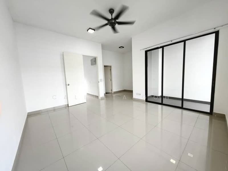 Rumah Teres 2.5 Tingkat untuk Dijual di Setia Utama (Setia Alam) - Callista Goh - Living Room - PropertyGuru.com.my