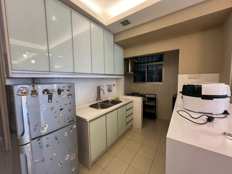 Apartment for Rent at Serdang Villa Apartment - CK Kwan - Kitchen - PropertyGuru.com.my