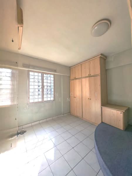Kondominium untuk Dijual di Seri Mas Condominium - Chin Chee Meng - Bedroom - PropertyGuru.com.my