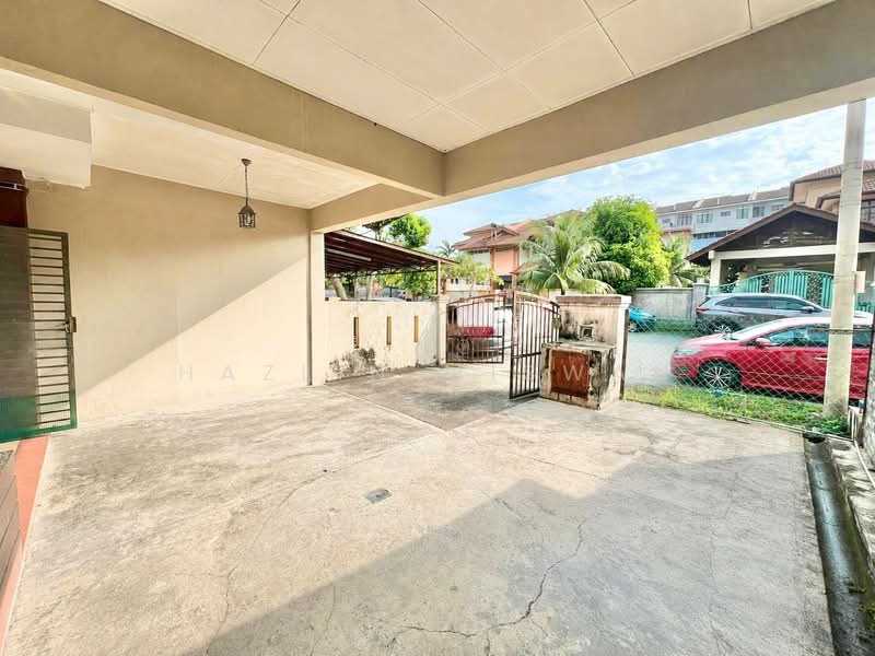 2-storey Terraced House for Sale in Sungai Buloh (Selangor) - Hazlin Miswan - Exterior - PropertyGuru.com.my