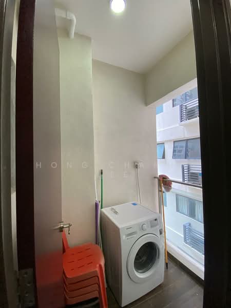 Kondominium untuk Disewa di Lovell @ Country Garden Danga Bay - Hong Charng Lee - Balcony - PropertyGuru.com.my
