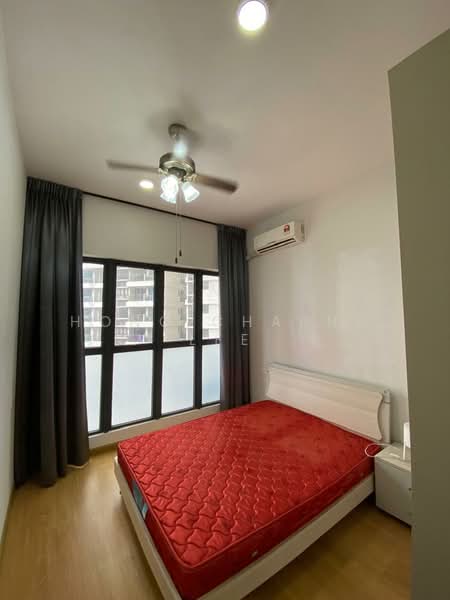 Kondominium untuk Disewa di Lovell @ Country Garden Danga Bay - Hong Charng Lee - Bedroom - PropertyGuru.com.my