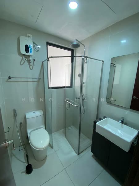 Kondominium untuk Disewa di Lovell @ Country Garden Danga Bay - Hong Charng Lee - Bathroom - PropertyGuru.com.my