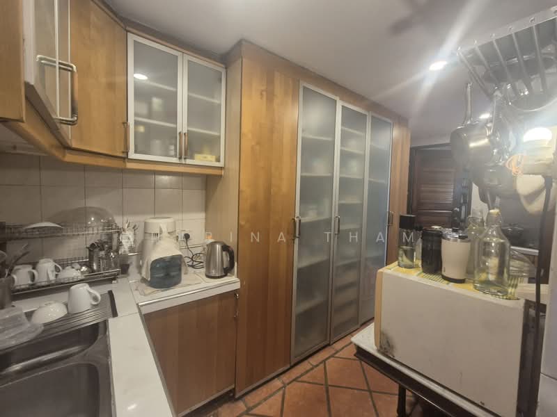 3-storey Terraced House for Sale in Ampang Jaya (Ampang) - Sharina Tham - Kitchen - PropertyGuru.com.my