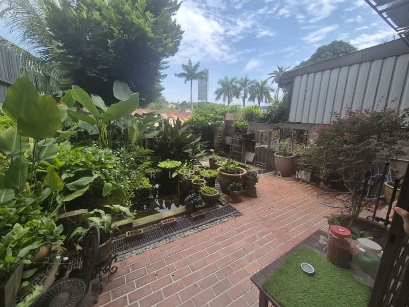 3-storey Terraced House for Sale in Ampang Jaya (Ampang) - Sharina Tham - Garden - PropertyGuru.com.my