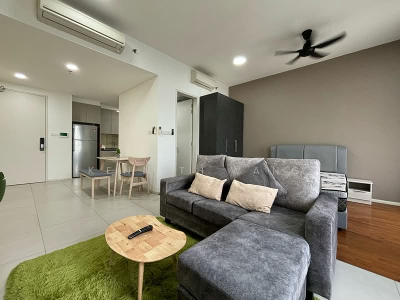 Servis Apartment untuk Disewa di Ativo Suites @ Damansara Avenue - Kenneth Wang - Living Room - PropertyGuru.com.my