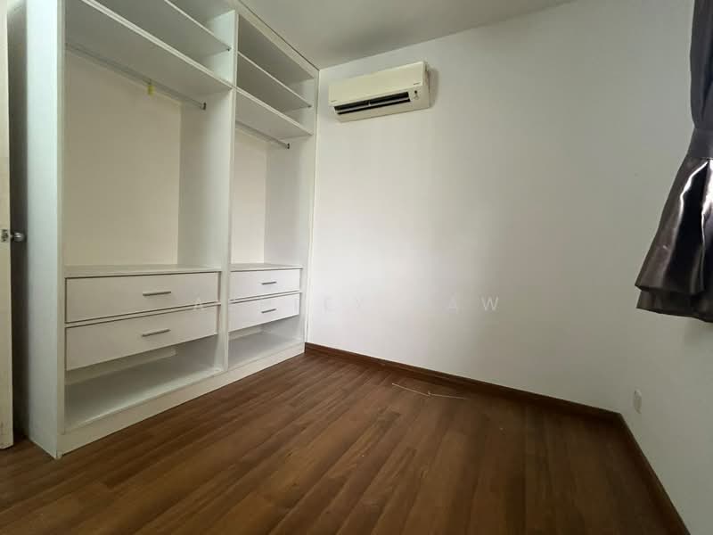 Kondominium untuk Dijual di Mont Kiara Pines - Ashley Haw - Bedroom - PropertyGuru.com.my
