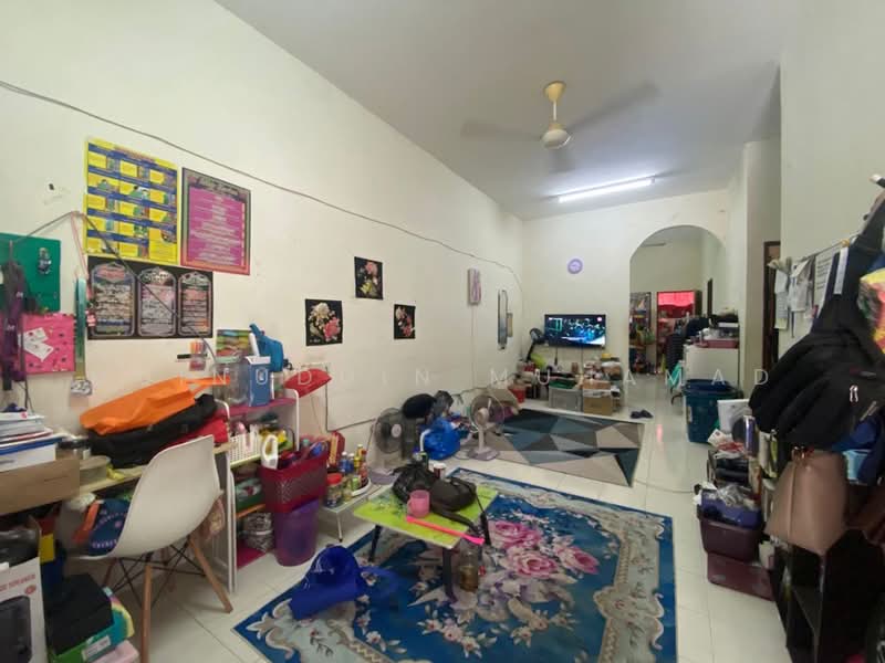 1-storey Terraced House for Sale in Seri Iskandar (Perak) - Muinuddin Muhamad - PropertyGuru.com.my