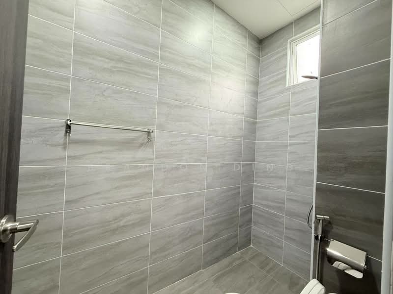 Semi-Detached House for Rent in Skudai (Johor) - Brandon Ding - Bathroom - PropertyGuru.com.my