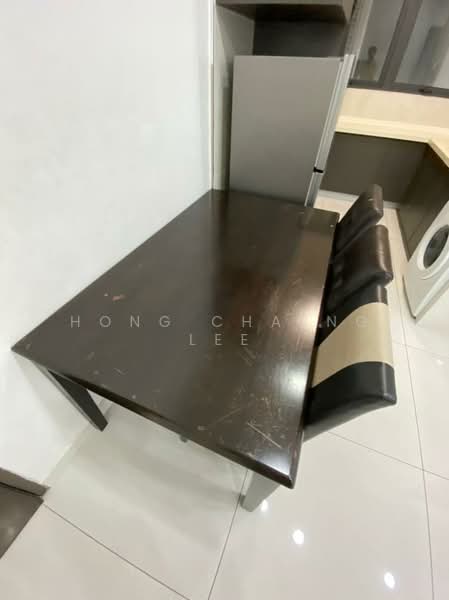 Condominium for Rent at Bay Point @ Country Garden Danga Bay - Hong Charng Lee - Dining Room - PropertyGuru.com.my