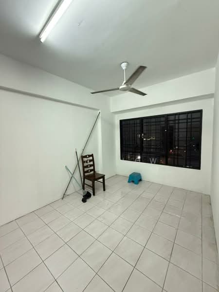 Condominium for Rent at Vista Millennium Condominium - Hanz Low - Living Room - PropertyGuru.com.my