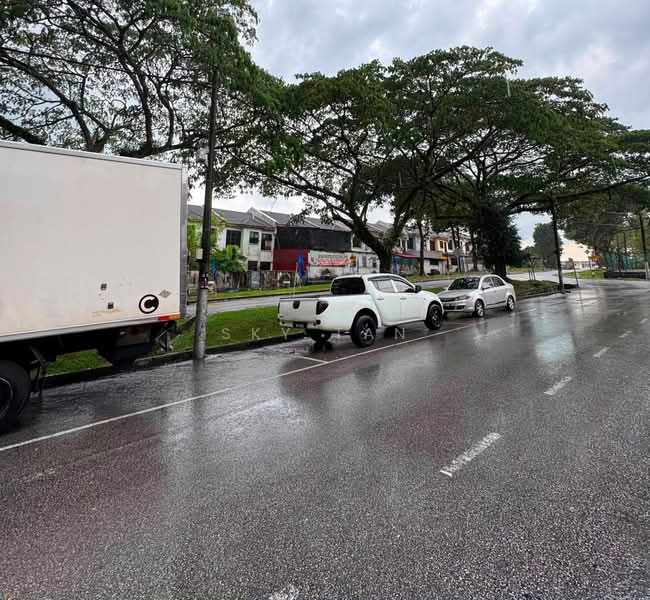 Kedai untuk Dijual di Taman Desa Cemerlang (Ulu Tiram) - Sky Tan - Exterior - PropertyGuru.com.my