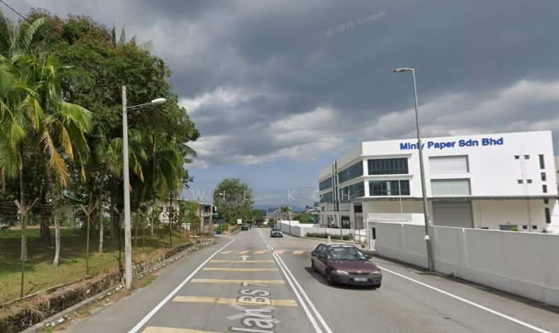 Factory for Rent in Taman Perindustrian Bukit Serdang (Seri Kembangan) - Wil Koh - Exterior - PropertyGuru.com.my