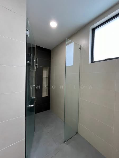Servis Apartment untuk Disewa di You Residences @ You City - Jenson Low - Bathroom - PropertyGuru.com.my