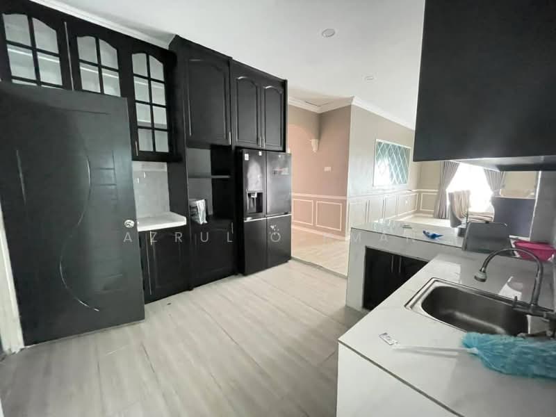 Rumah Banglo untuk Dijual di Senawang (Negeri Sembilan) - Azrul Othman - Kitchen - PropertyGuru.com.my
