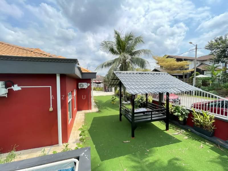 Rumah Banglo untuk Dijual di Senawang (Negeri Sembilan) - Azrul Othman - Exterior - PropertyGuru.com.my
