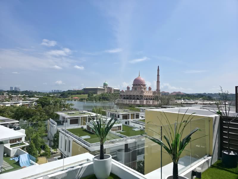 Rumah Berkembar untuk Dijual di Presint 8 (Putrajaya) - Kamil Ghazali - Exterior - PropertyGuru.com.my