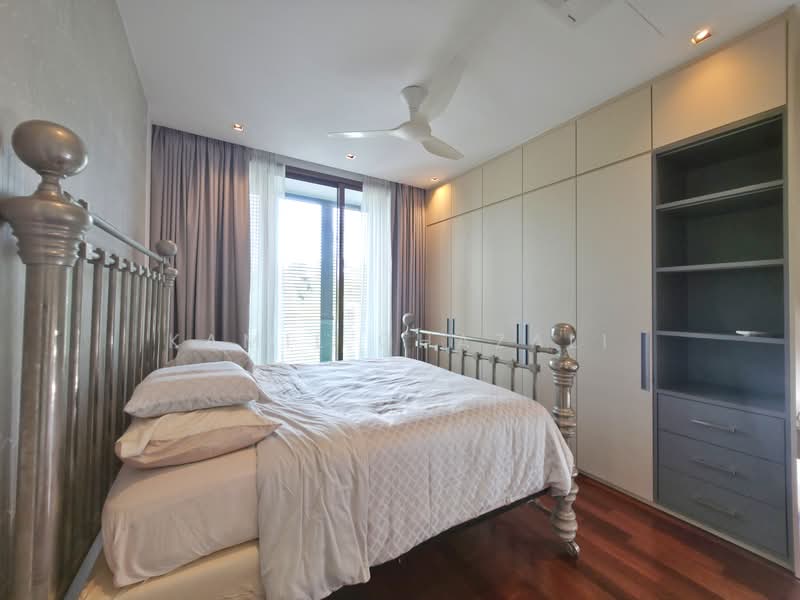 Rumah Berkembar untuk Dijual di Presint 8 (Putrajaya) - Kamil Ghazali - Bedroom - PropertyGuru.com.my