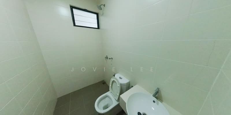 3-storey Terraced House for Rent in Bangi (Selangor) - Jovie Lee - Bathroom - PropertyGuru.com.my