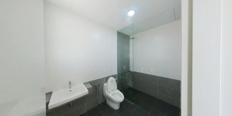3-storey Terraced House for Rent in Bangi (Selangor) - Jovie Lee - Bathroom - PropertyGuru.com.my