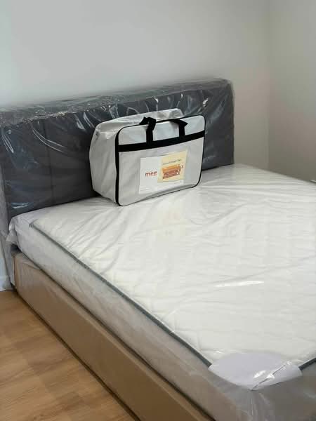 Service Residence for Rent at The Meg Serviced Residence - Paul Pheong - Bedroom - PropertyGuru.com.my