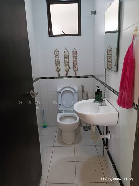 Bungalow for Sale in Bandar Sungai Long (Selangor) - GAN WEY SAND - Bathroom - PropertyGuru.com.my