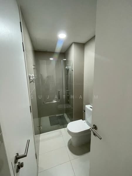 Service Residence for Rent at Southlink - Sujatha M - Bathroom - PropertyGuru.com.my