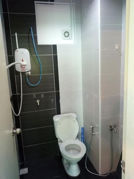 Condominium for Sale at The Oasis - Sr. Helen Teoh - Bathroom - PropertyGuru.com.my