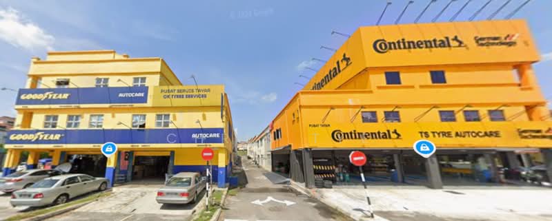 Shop for Sale in Taman Puncak Jalil (Seri Kembangan) - Chris Tye - Exterior - PropertyGuru.com.my