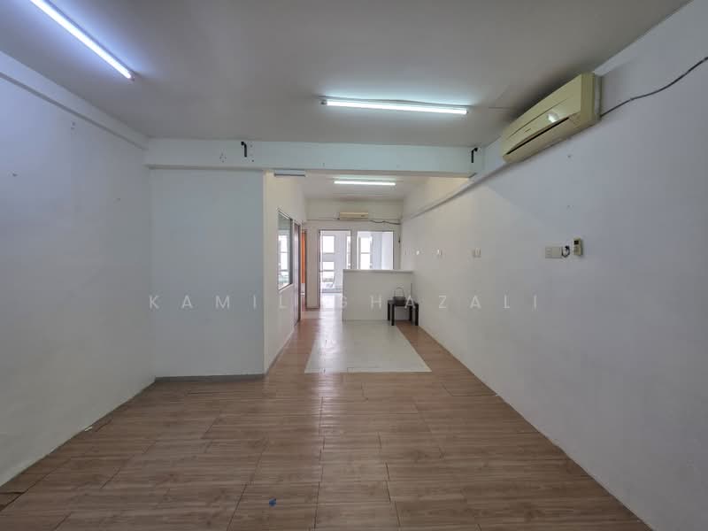 Office for Sale in Bandar Baru Bangi (Selangor) - Kamil Ghazali - Interior - PropertyGuru.com.my