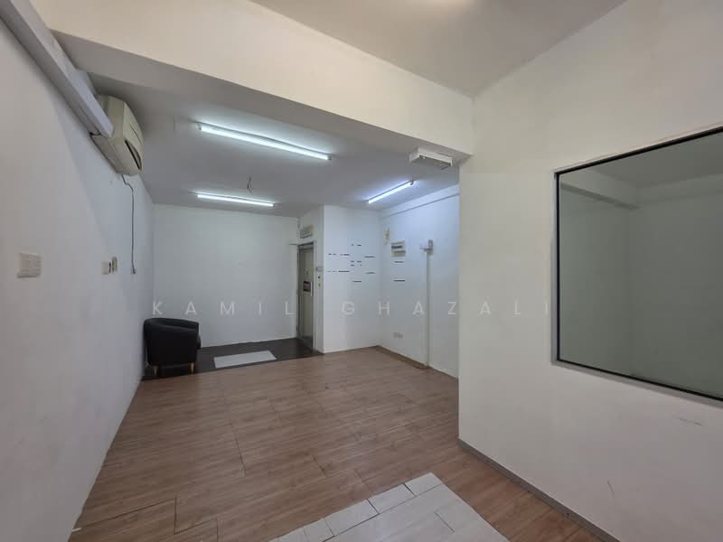 Office for Sale in Bandar Baru Bangi (Selangor) - Kamil Ghazali - Interior - PropertyGuru.com.my