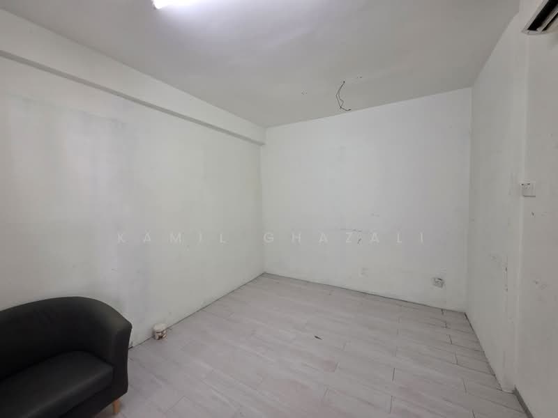Office for Sale in Bandar Baru Bangi (Selangor) - Kamil Ghazali - Interior - PropertyGuru.com.my