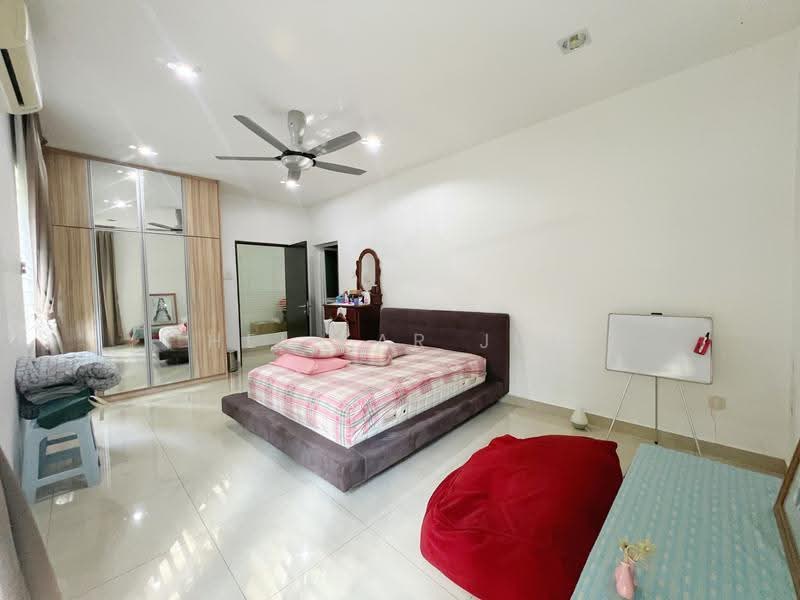 Bungalow House for Sale in Batu 9 (Cheras) - Hei Kar Jun - Bedroom - PropertyGuru.com.my