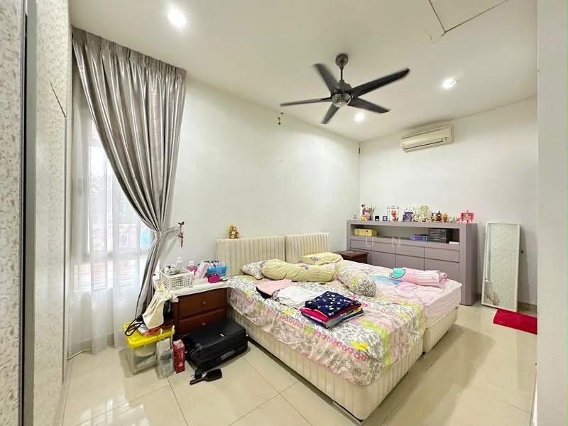 Bungalow House for Sale in Batu 9 (Cheras) - Hei Kar Jun - Bedroom - PropertyGuru.com.my