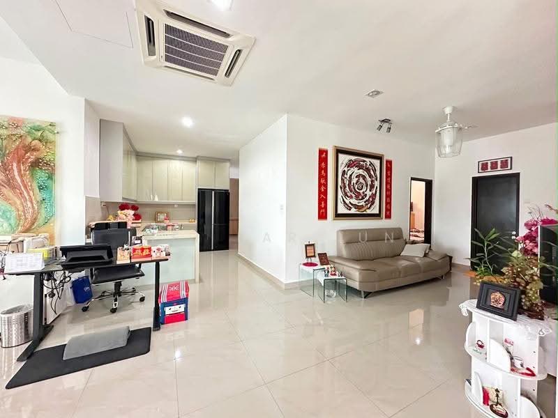 Bungalow House for Sale in Batu 9 (Cheras) - Hei Kar Jun - Living Room - PropertyGuru.com.my