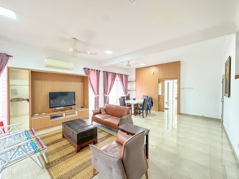 Rumah Teres 2 Tingkat untuk Dijual di Presint 11 (Putrajaya) - Kamil Ghazali - Living Room - PropertyGuru.com.my