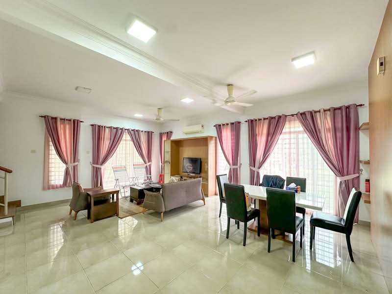 Rumah Teres 2 Tingkat untuk Dijual di Presint 11 (Putrajaya) - Kamil Ghazali - Living Room - PropertyGuru.com.my