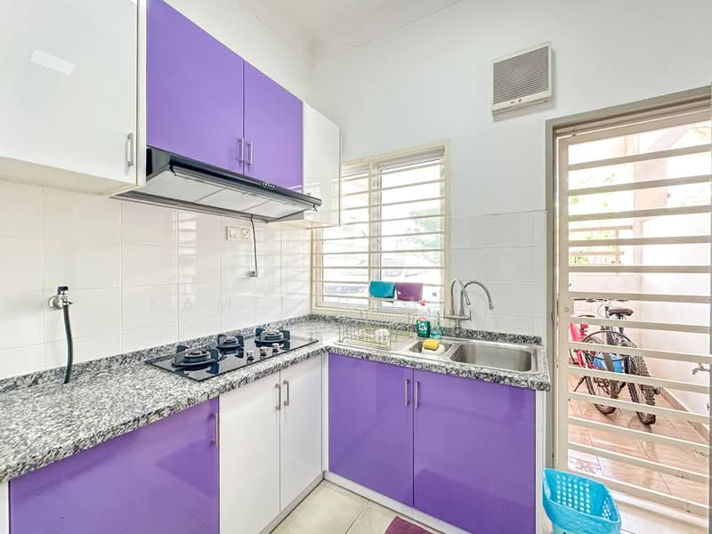 Rumah Teres 2 Tingkat untuk Dijual di Presint 11 (Putrajaya) - Kamil Ghazali - Kitchen - PropertyGuru.com.my