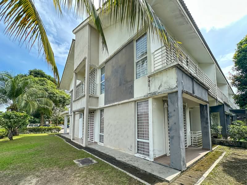 Rumah Teres 2 Tingkat untuk Dijual di Presint 11 (Putrajaya) - Kamil Ghazali - Exterior - PropertyGuru.com.my