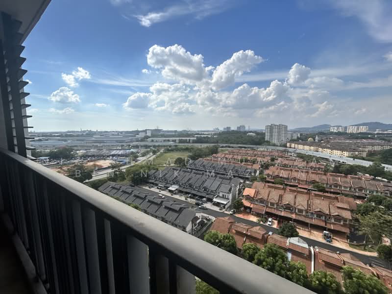 Servis Apartment untuk Disewa di i-SOHO @ i-City - Nik Ahmad Muazzam Bin Nik Mazlan - PropertyGuru.com.my