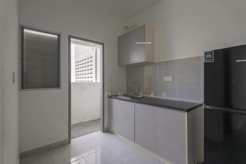 Apartment for Rent at Idaman Cahaya 2 - Jason Tan - Kitchen - PropertyGuru.com.my