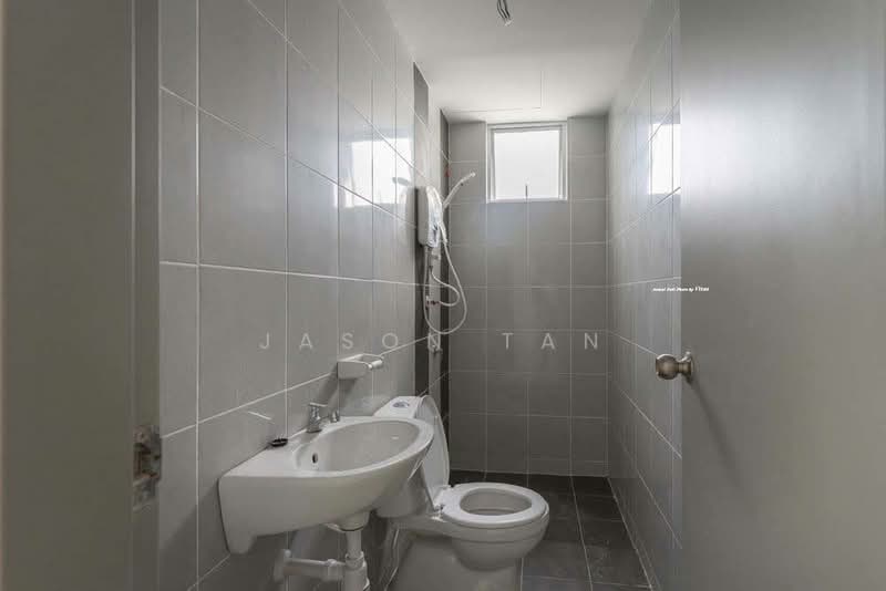 Apartment for Rent at Idaman Cahaya 2 - Jason Tan - Bathroom - PropertyGuru.com.my