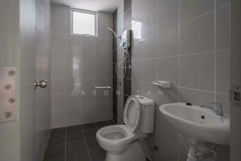 Apartment for Rent at Idaman Cahaya 2 - Jason Tan - Bathroom - PropertyGuru.com.my