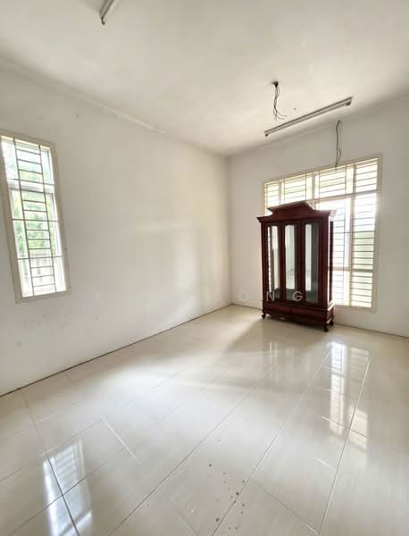 Bungalow House untuk Dijual di Taman Krubong Perdana (Krubong) - King Song - PropertyGuru.com.my