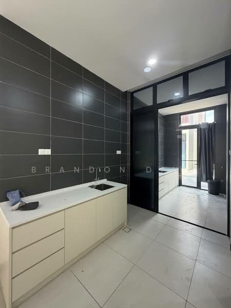 2-storey Terraced House for Rent in Puteri Harbour (Iskandar Puteri (Nusajaya)) - Brandon Ding - Kitchen - PropertyGuru.com.my
