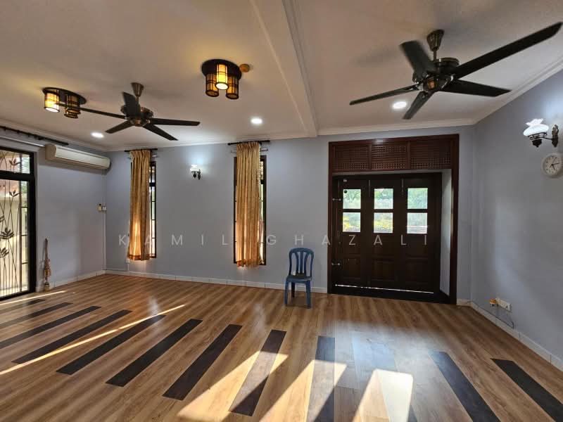 Rumah Teres 2 Tingkat untuk Dijual di Presint 14 (Putrajaya) - Kamil Ghazali - Living Room - PropertyGuru.com.my